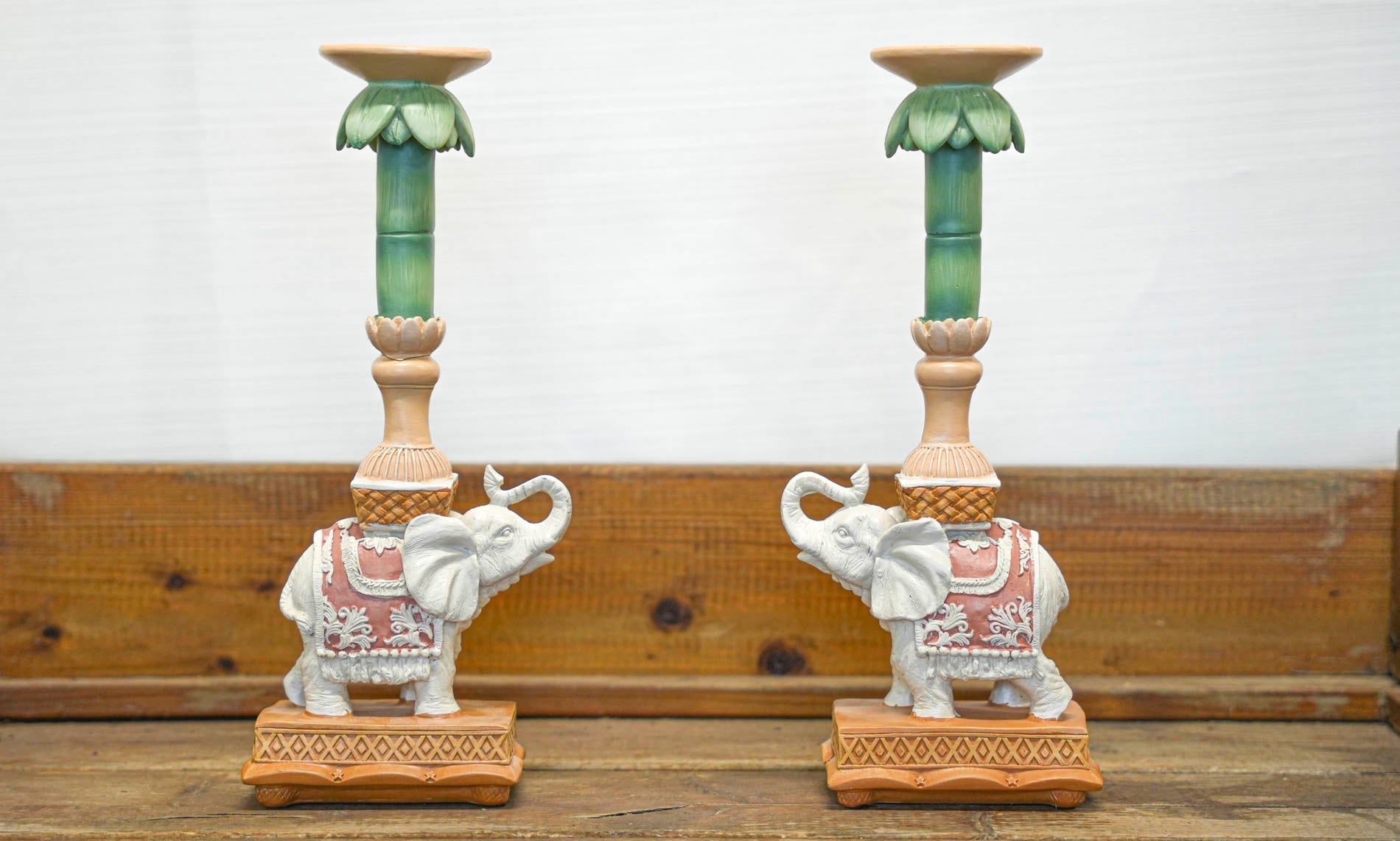 Candle Holder - Elephant Natural Pink - Polyresin -  ↑ 15 Cm